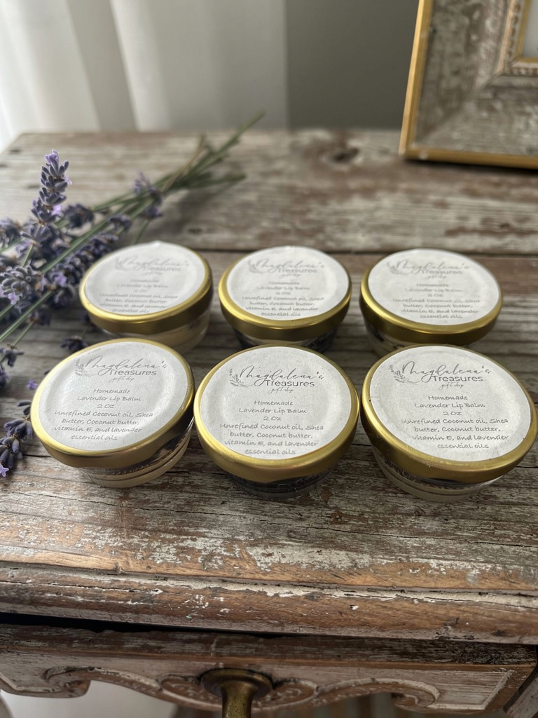 Homemade Lavender Lip Balm